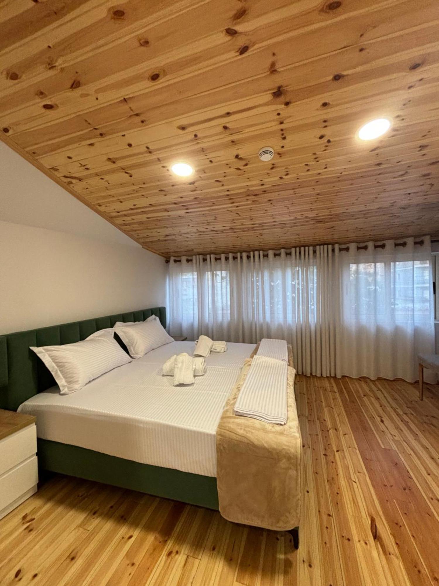 2bedroom Apartment,free Parking 06 * Kamez